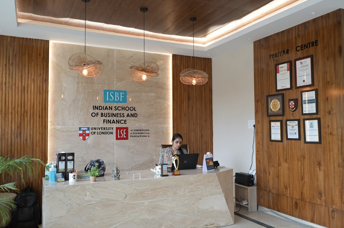 Indian School of Business and Finance New Delhi Campus photo 30